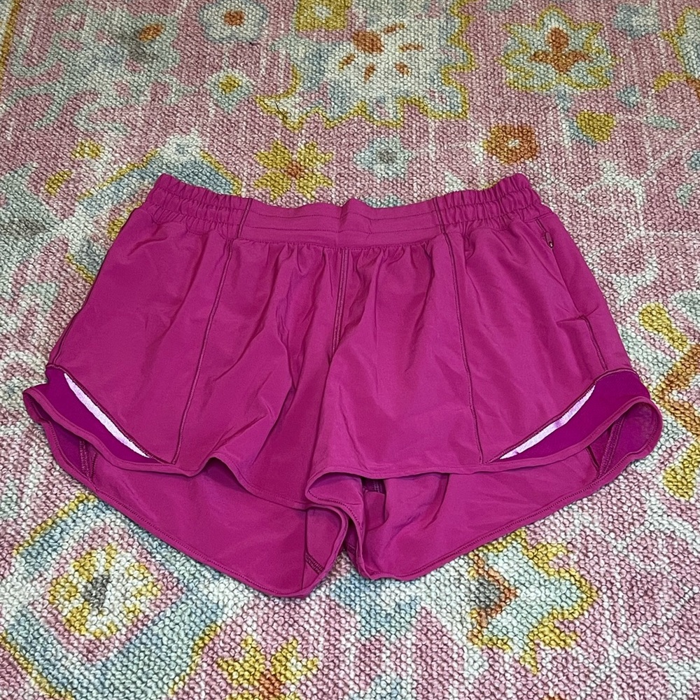 Lululemon Hotty Hot Shorts